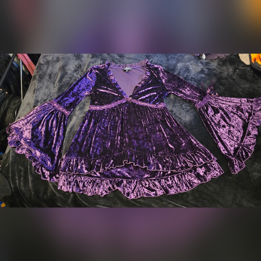 Widow XL Purple Velvet Bell Sleeve Fairy Dress